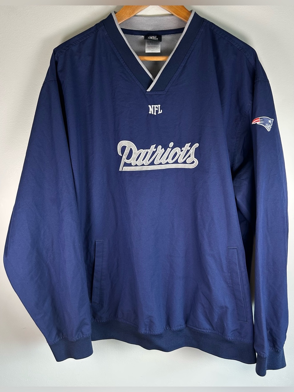NFL Team Apparel New England Patriots Men’s Windbreaker Sweater Pullover XL Y2K